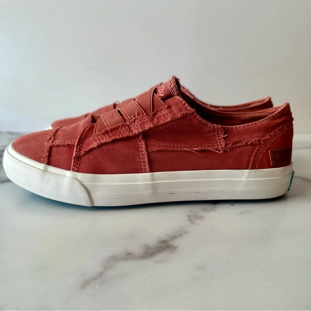 Blowfish Malibu Marley Slip-On Sneakers (8M) - Picture 4 of 9